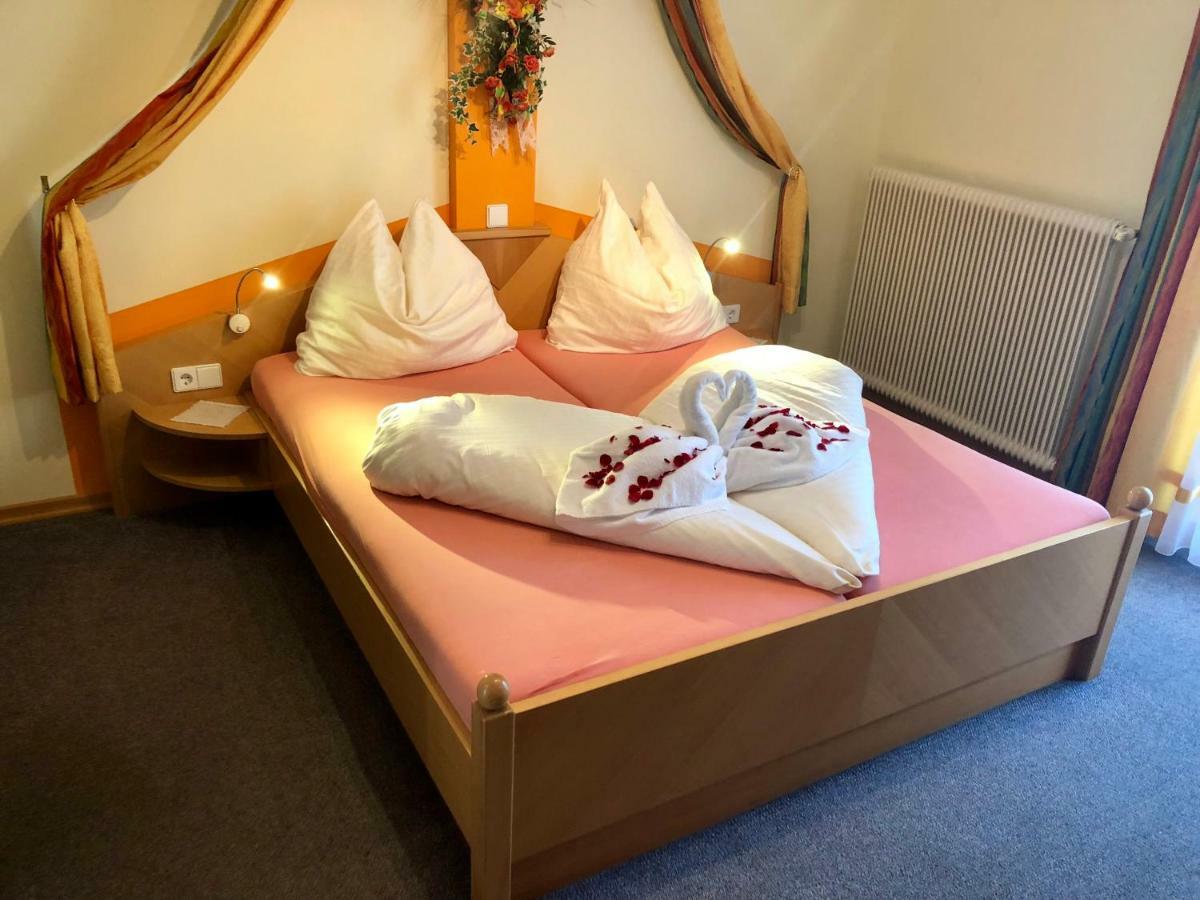Gasthof-Hotel Winkler Muhldorf  Luaran gambar