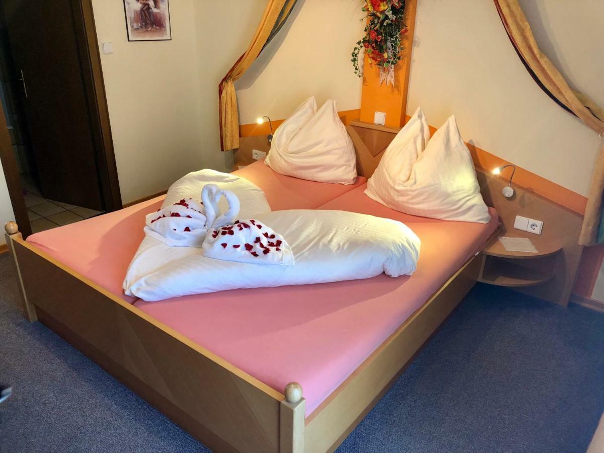 Gasthof-Hotel Winkler Muhldorf  Luaran gambar