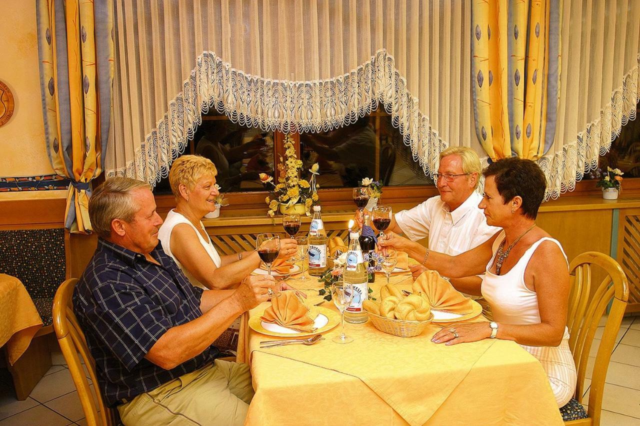 Gasthof-Hotel Winkler Muhldorf  Luaran gambar